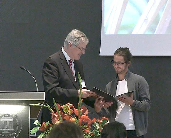 Verleihung des Preises an Maarten Schaubroeck. Filmausschnitt: AdW.